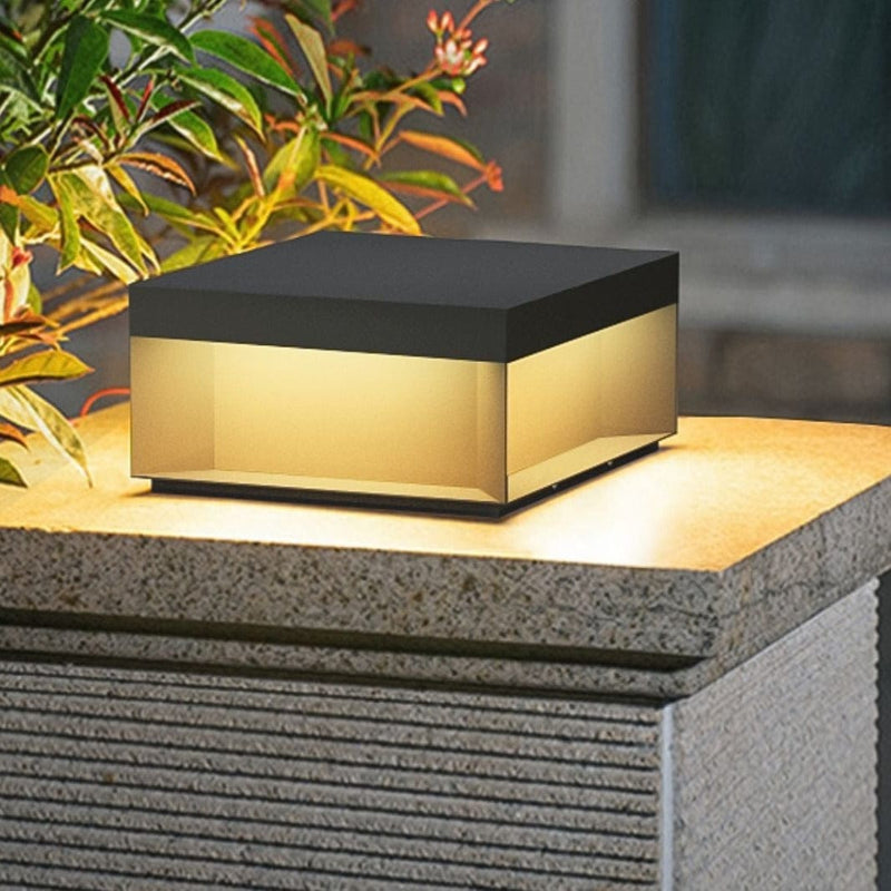 Zacarias | Outdoor Pillar Lamp