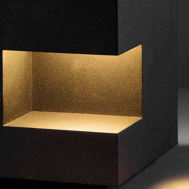 Delin | Outdoor Pathway Light - Detail View #5 | HomeCartel