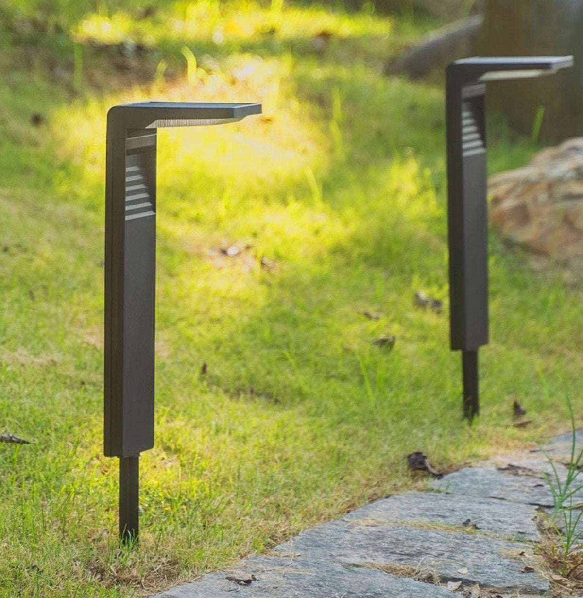 Arianna | Outdoor Pathway Light - Home Cartel ®