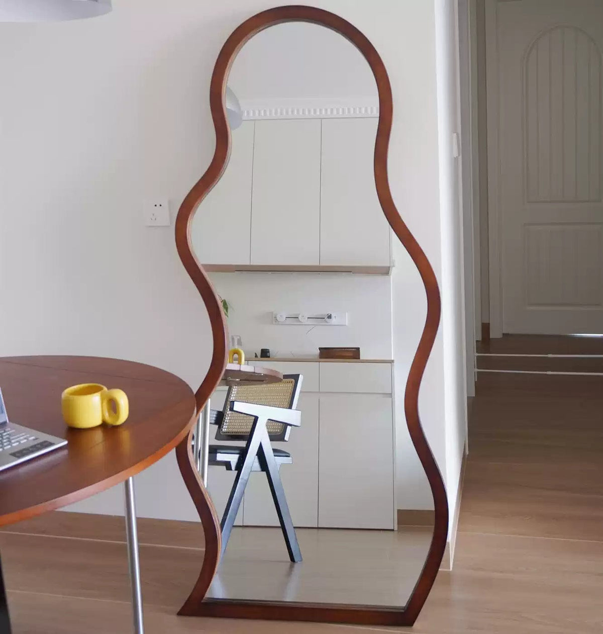 Phylica | Non-Lighted Mirror - Detail View #2 | HomeCartel