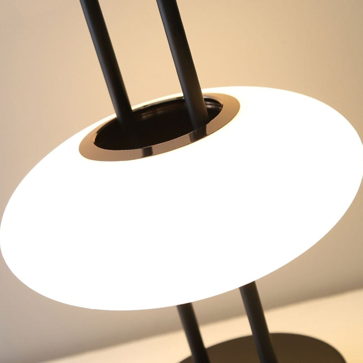 Asoi | Rechargeable Table Lamp - Detail View #4 | HomeCartel