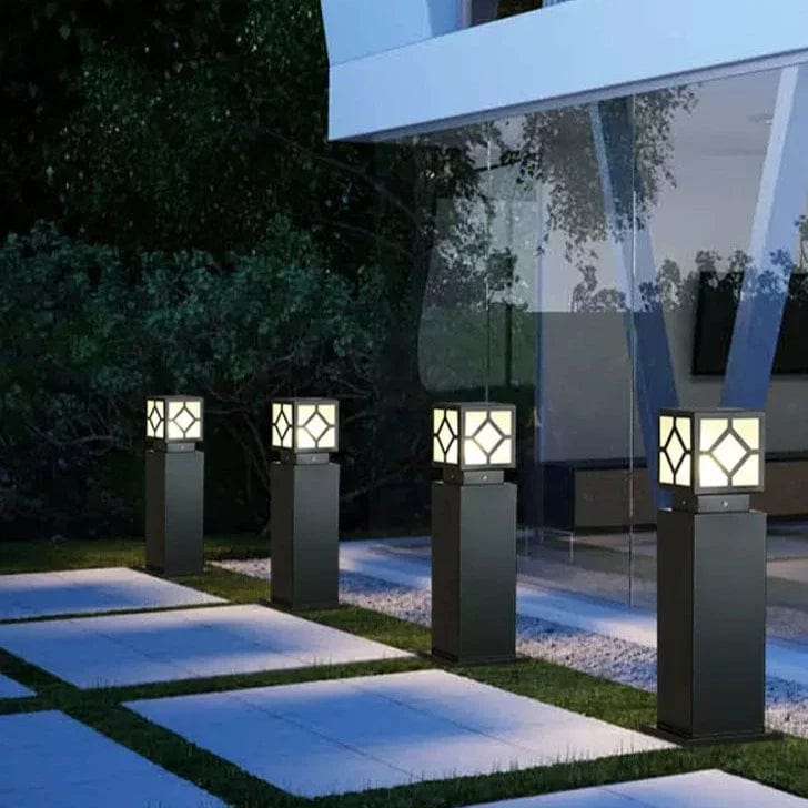 Thais | Outdoor Pathway Light - Detail View #2 | HomeCartel