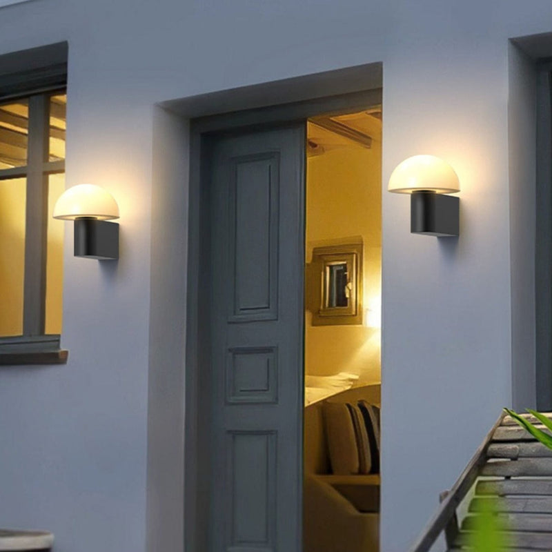 Berlom | Outdoor Wall Light