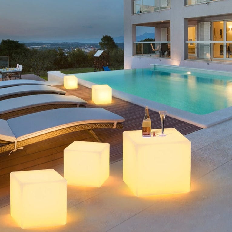 Terelnia | Outdoor Patio Light - Detail View #3 | HomeCartel