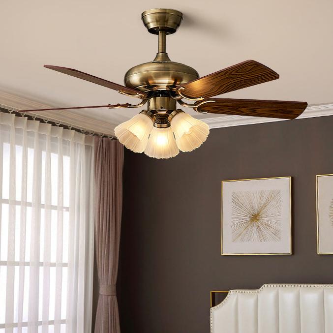 Zaurbek | Lighted Ceiling Fan