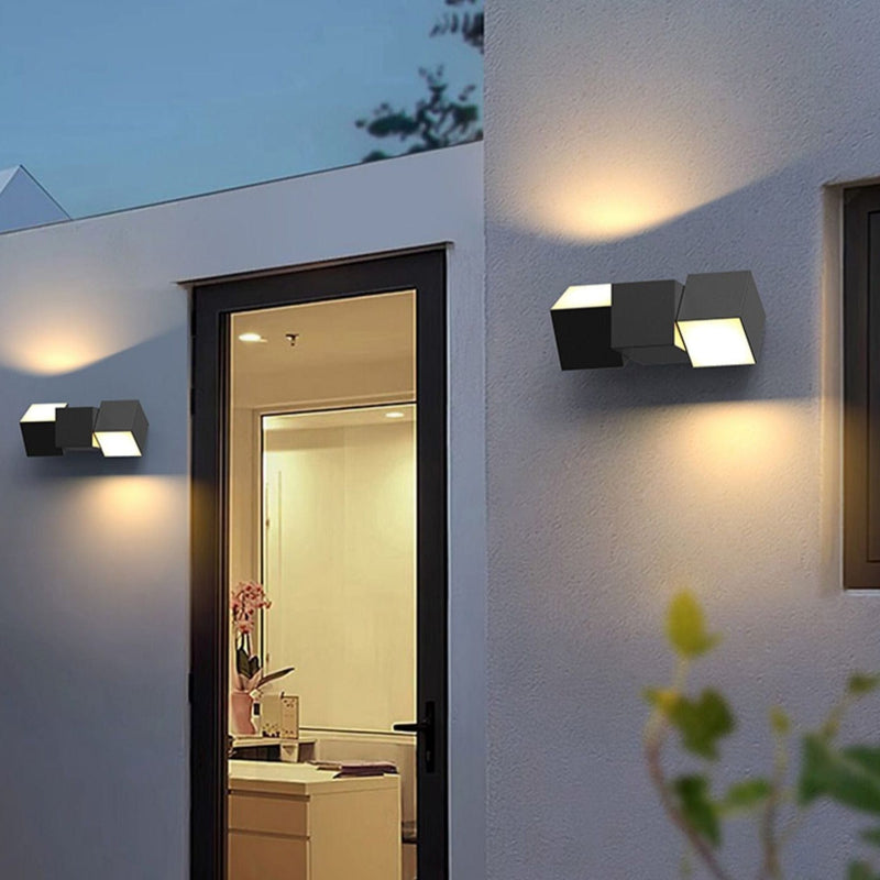 Varda | Outdoor Wall Light