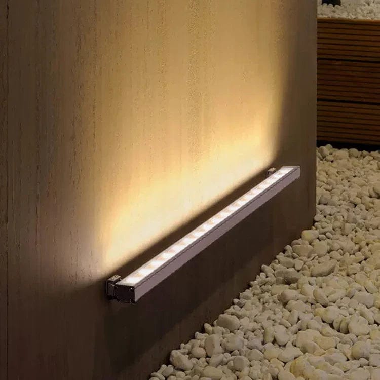 Olcadan | Outdoor Linear Light - Detail View #2 | HomeCartel