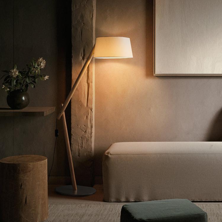 Teixeira | Floor Lamp - Detail View #4 | HomeCartel
