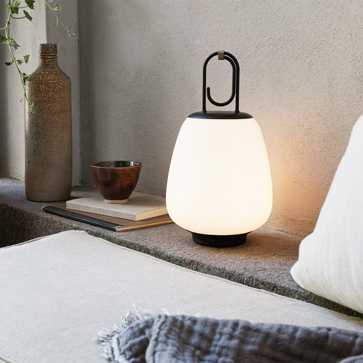 Lessie | Rechargeable Table Lamp - Detail View #3 | HomeCartel