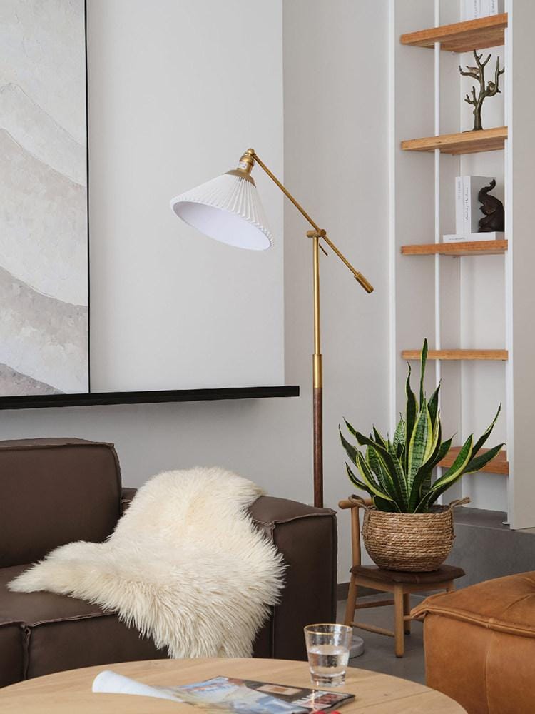 Gravira | Floor Lamp Swing Arm - Detail View #2 | HomeCartel