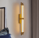 Zevrin Une | Linear Wall Light