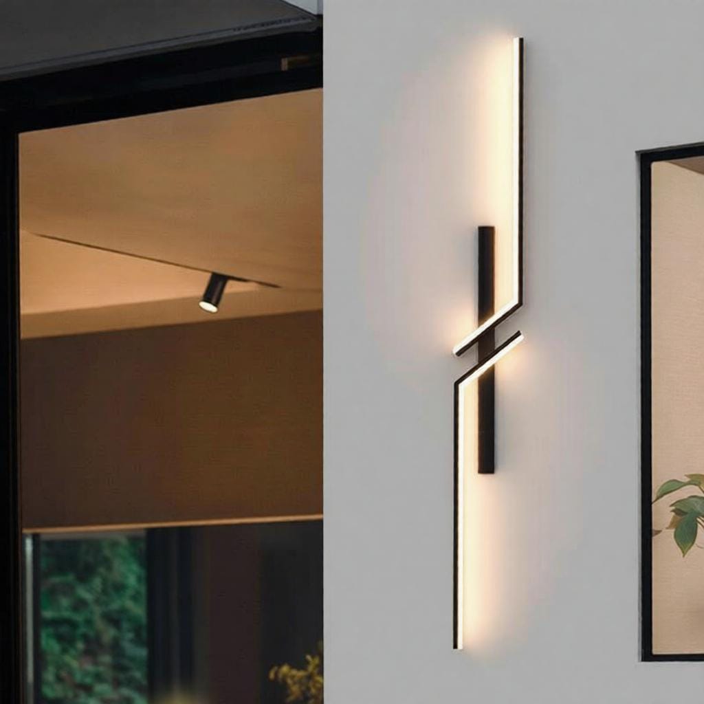 Valdoreth | Outdoor Wall Light - Modern ARCHITECTURAL OUTDOOR | HomeCartel Philippines