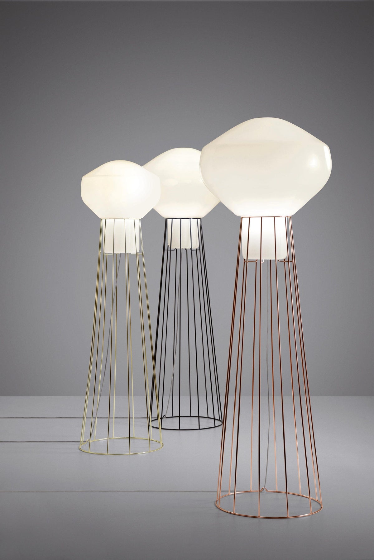 Brynjar Deux | Modern Floor Lamp - Detail View #3 | HomeCartel