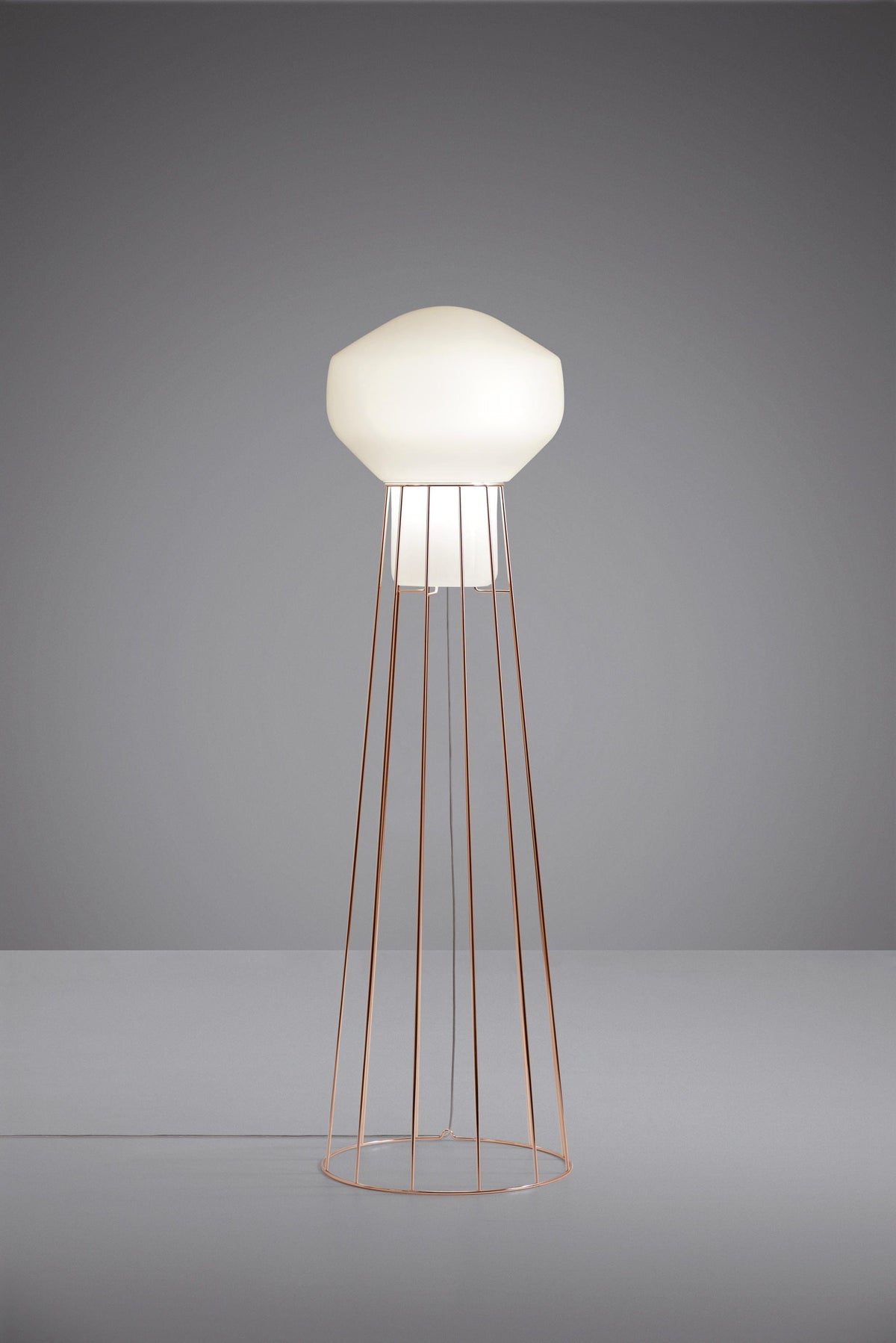 Brynjar Deux | Modern Floor Lamp