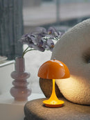 Thaylara Deux I Table Lamp
