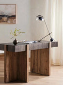 Velyndra Deux | Table Lamp