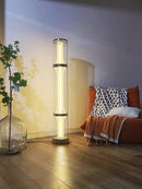 Taelynna A I Floor Lamp