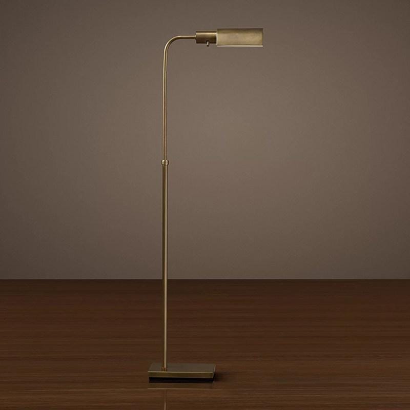 Quelvyn Une | Floor Lamp - Detail View #2 | HomeCartel