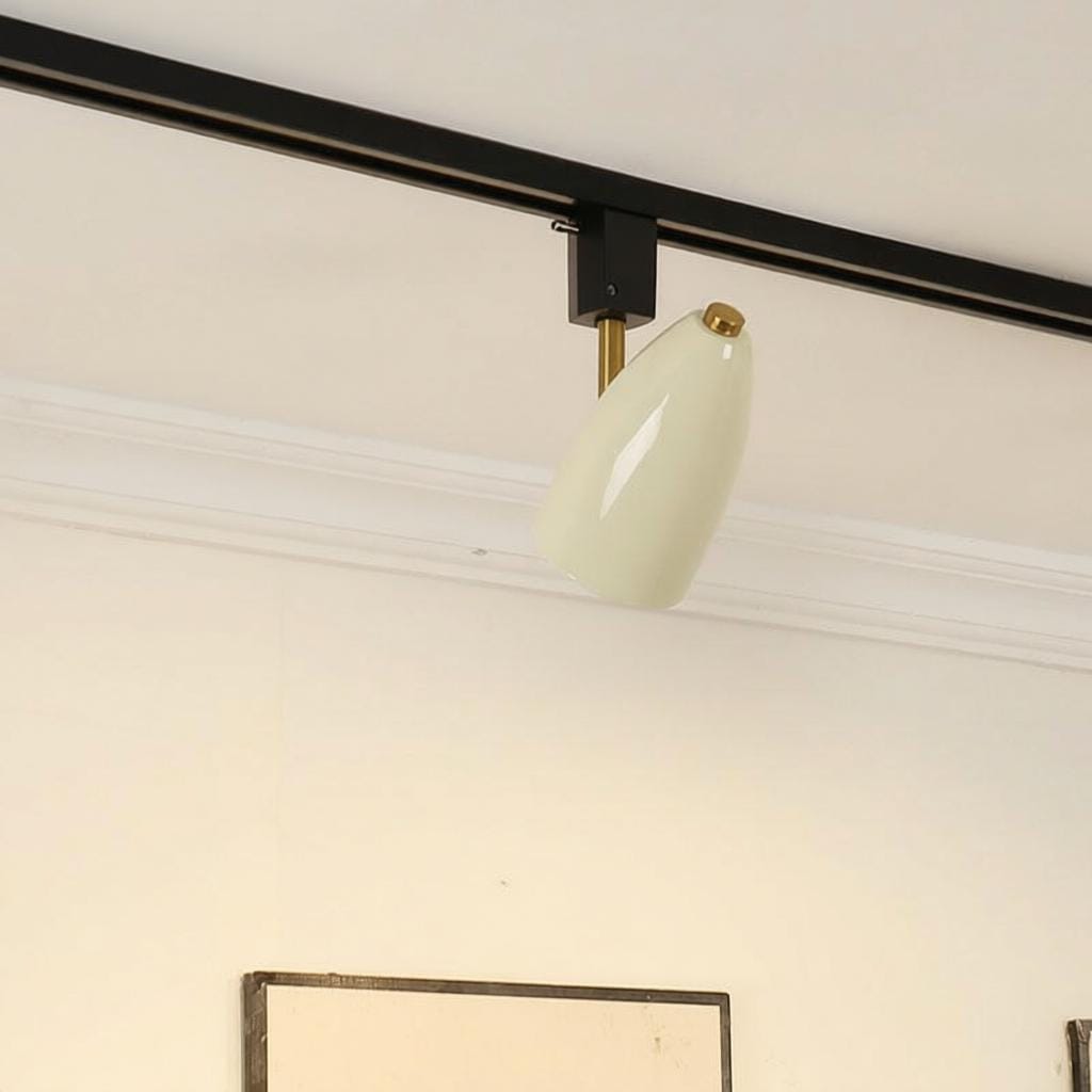 Aerenlith Deux | Track Light - Detail View #2 | HomeCartel