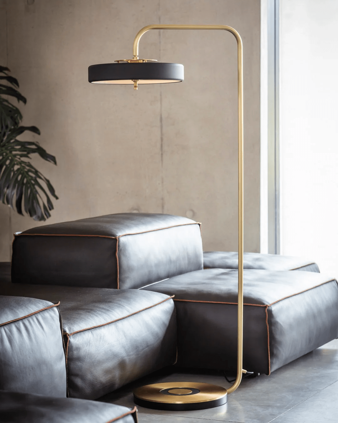 Jasper | Floor Lamp - Detail View #2 | HomeCartel
