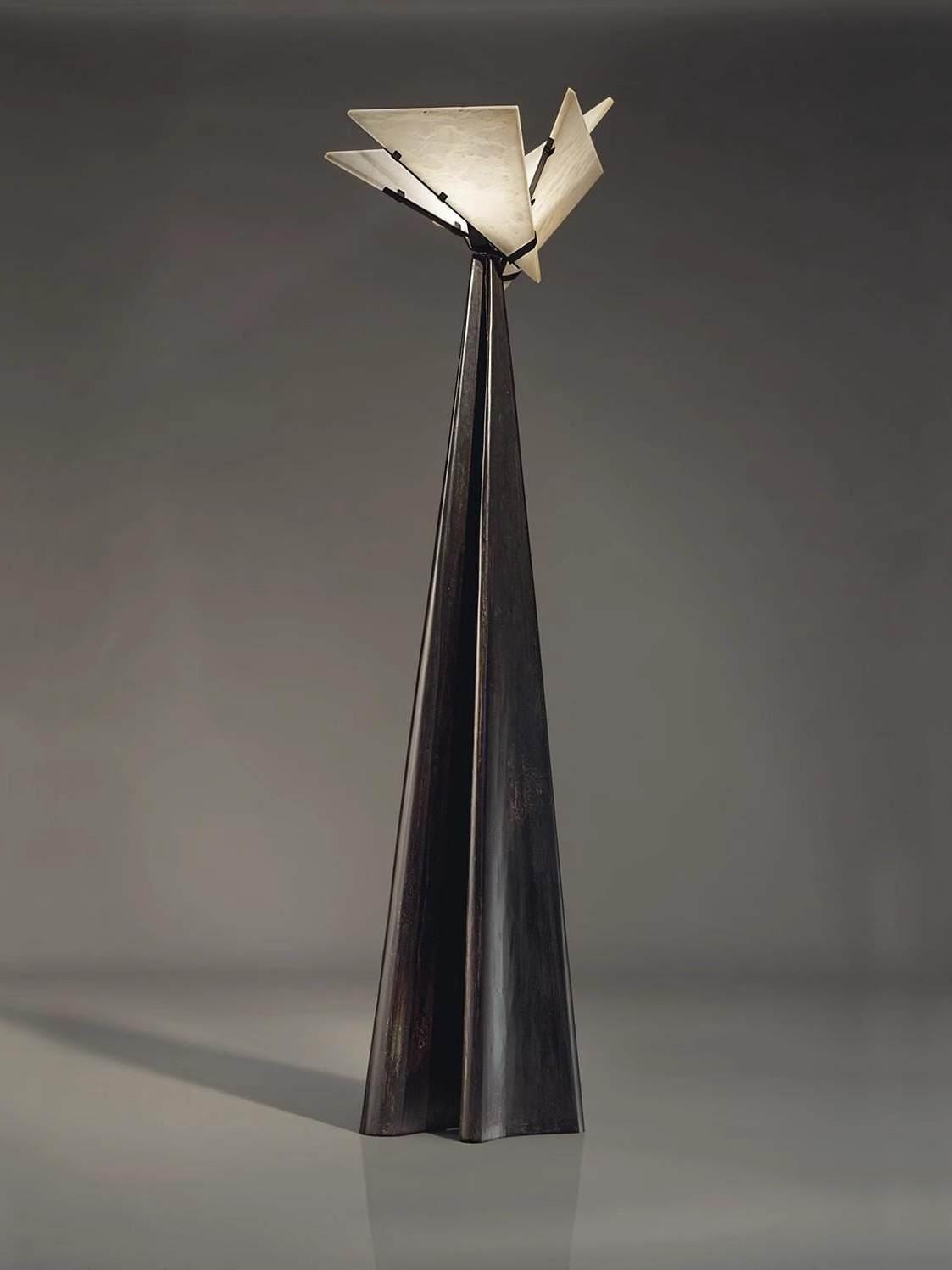 Tharnis | Floor Lamp - Detail View #2 | HomeCartel