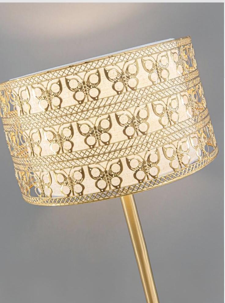 Thalrina I Crystal Floor Lamp - Detail View #5 | HomeCartel