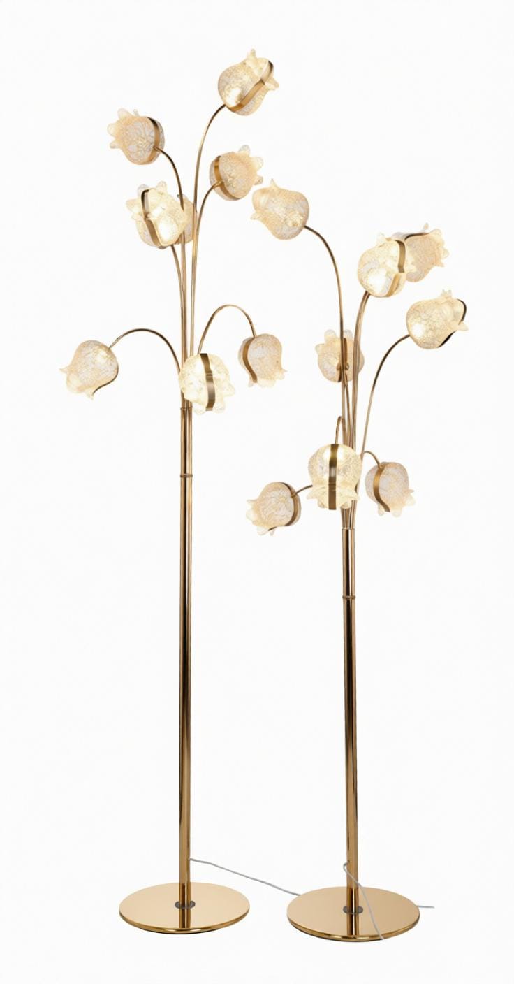 Nysilwen I Crystal Floor Lamp - Detail View #2 | HomeCartel