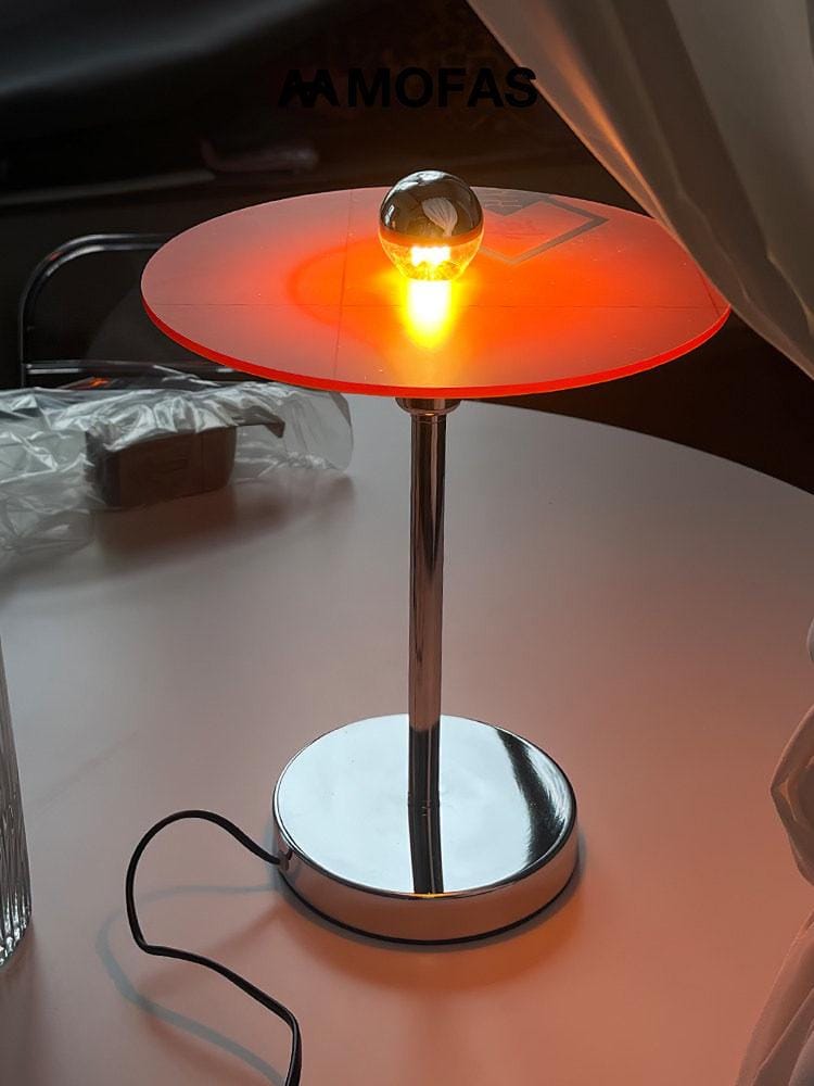 Eluveth Une I Table Lamp - Detail View #4 | HomeCartel