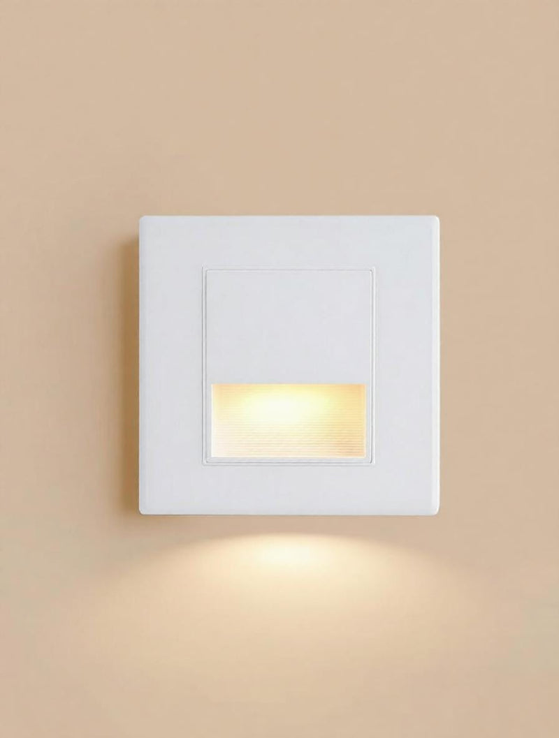 Aelornyrae | Indoor Step Light