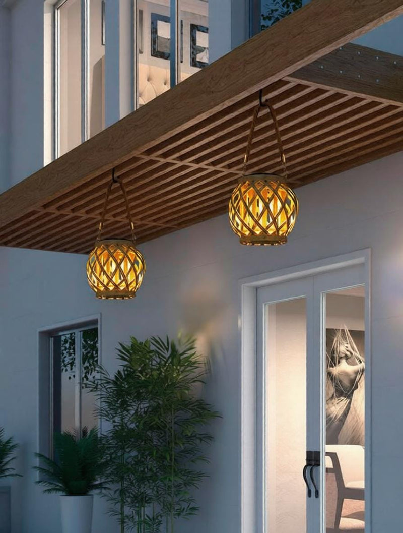 Goravellis Une | Outdoor Lantern Pendant Light