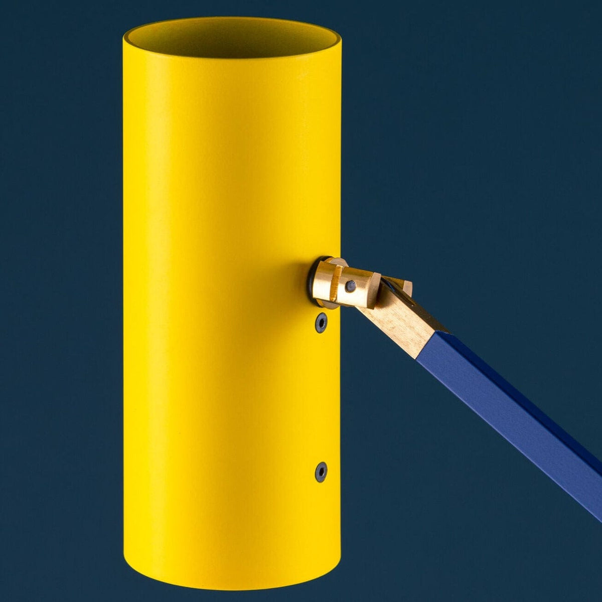 Argo | Modern Table Lamp - Home Cartel ®