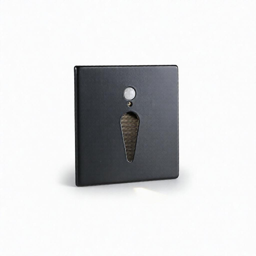 Harnavithrae | Indoor Step Light - Detail View #7 | HomeCartel