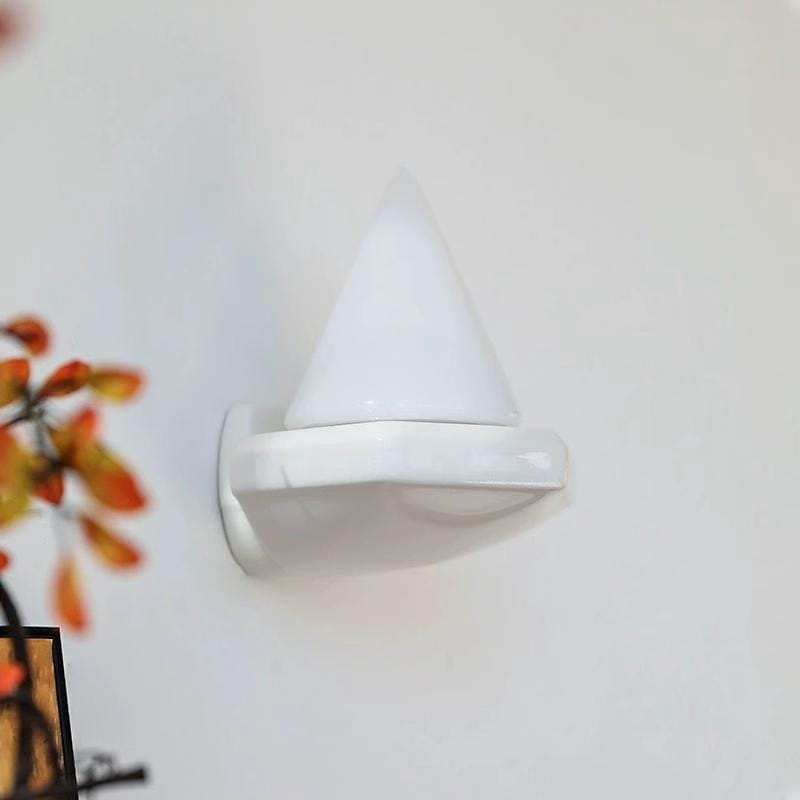 Orynnai I Wall Light - Detail View #4 | HomeCartel
