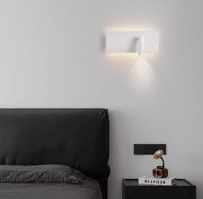 Xarvien | Linear Wall Light