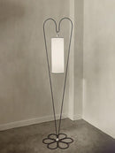 Xalvyn | Floor Lamp
