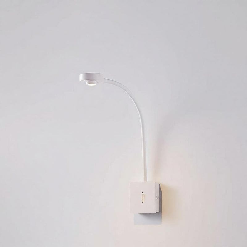 Sharin Une | Wall Light Swing Arm