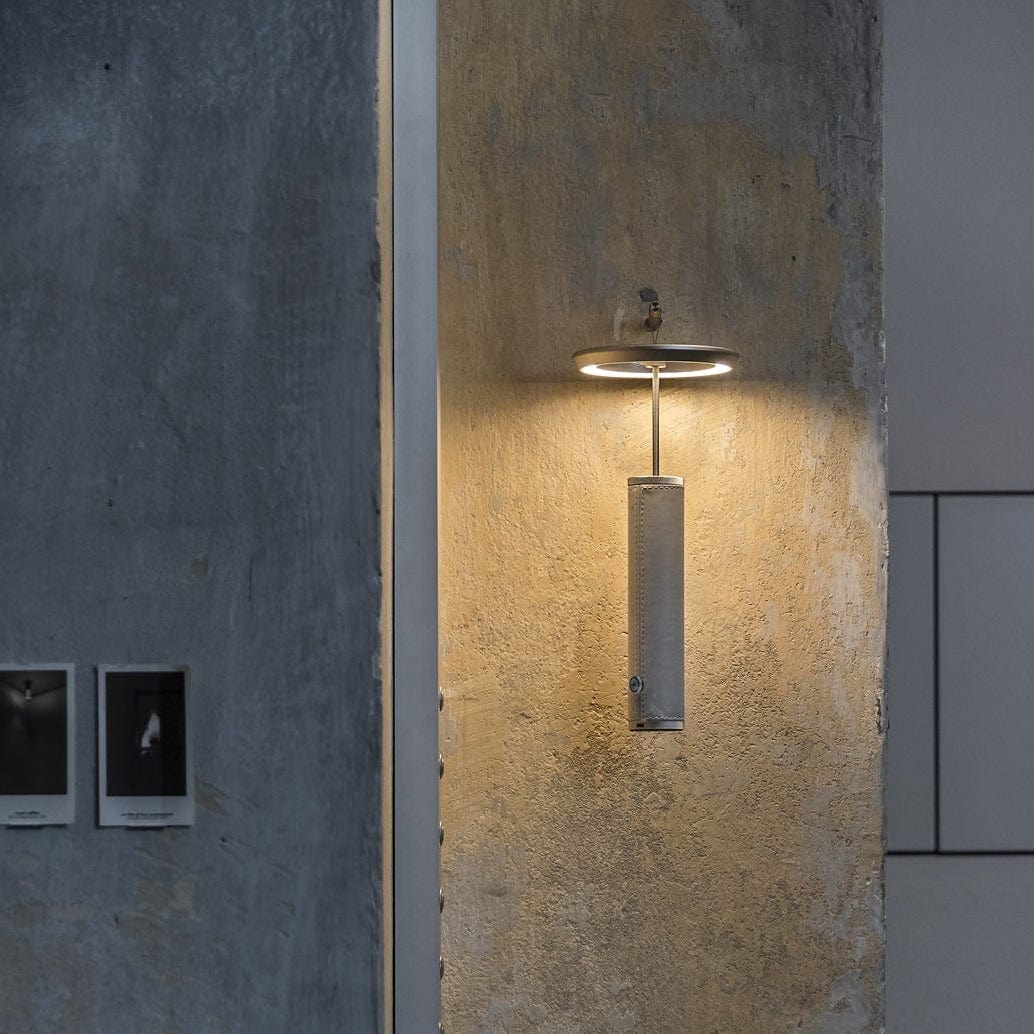 Vane | Rechargeable Table Lamp - Detail View #5 | HomeCartel