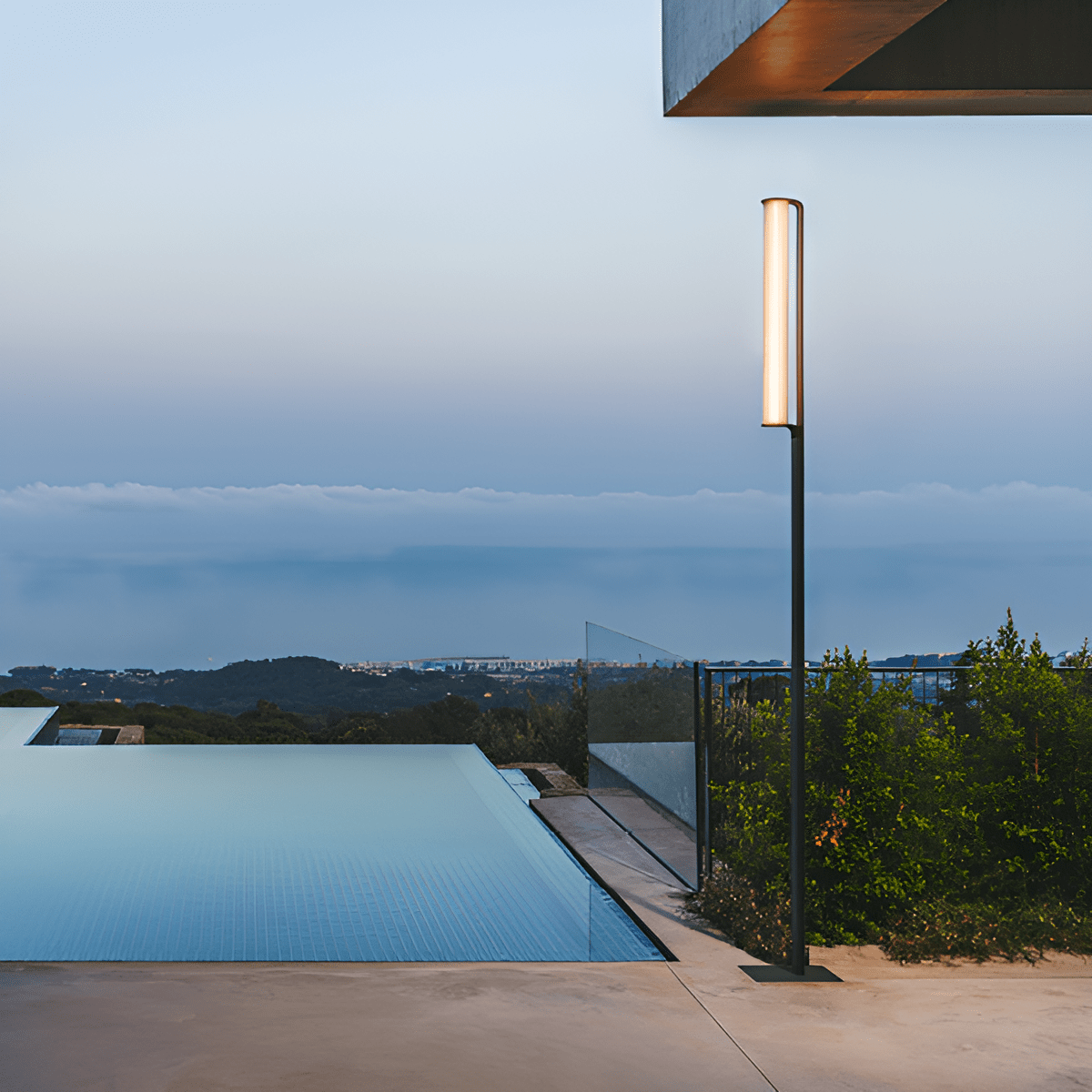 Fokazi | Outdoor Floor Lamp - Detail View #2 | HomeCartel