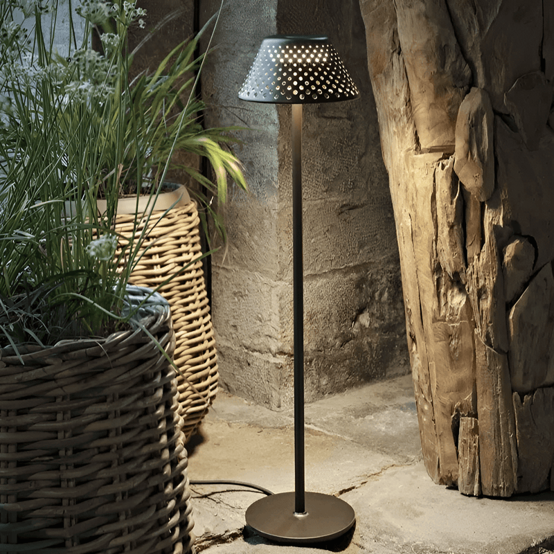 Vasco | Outdoor Floor Lamp