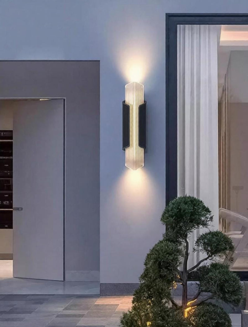 Morvenal | Outdoor Wall Light