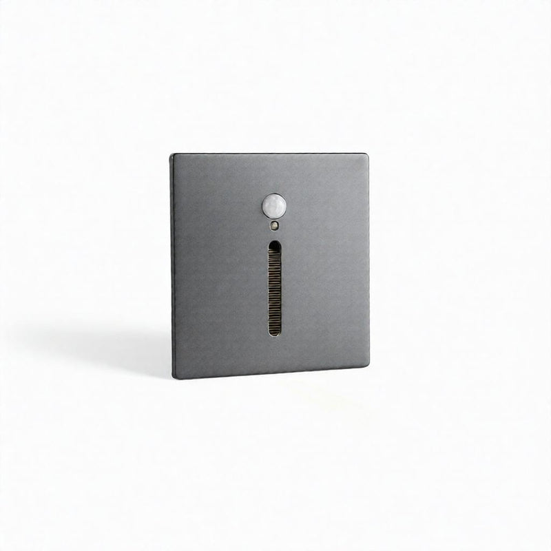 Harnavithrae | Indoor Step Light