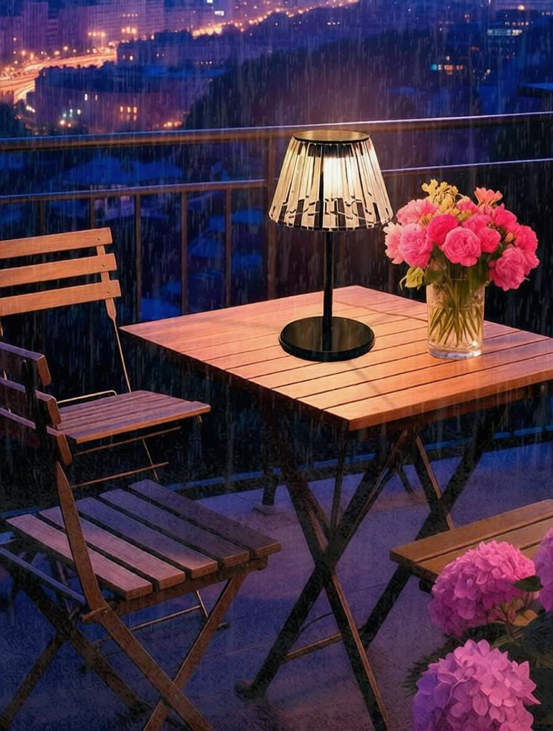 Garlaveth Une | Outdoor Table Lamp