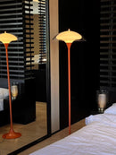 Lyreness I Floor Lamp