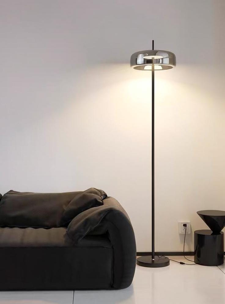 Bellisse | Floor Lamp - Detail View #3 | HomeCartel