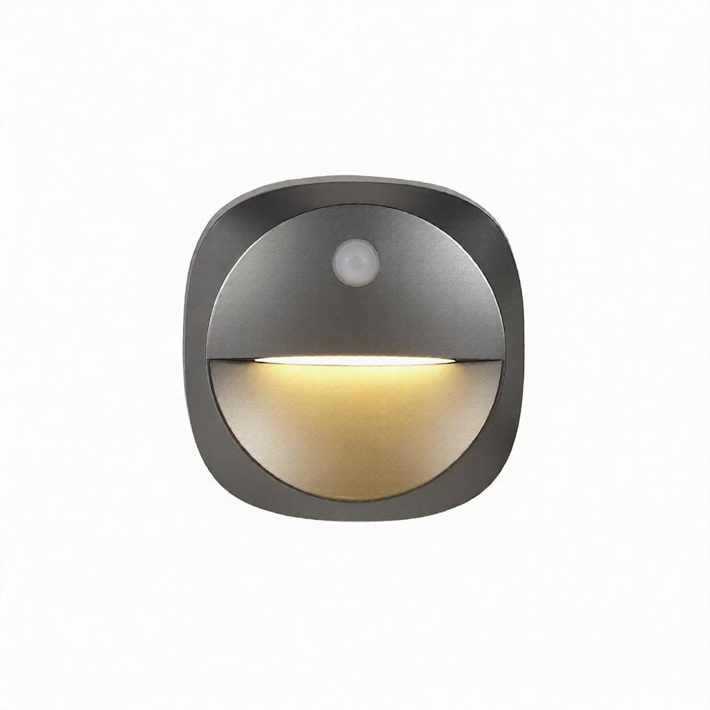 Irvandriae | Indoor Step Light - Detail View #5 | HomeCartel