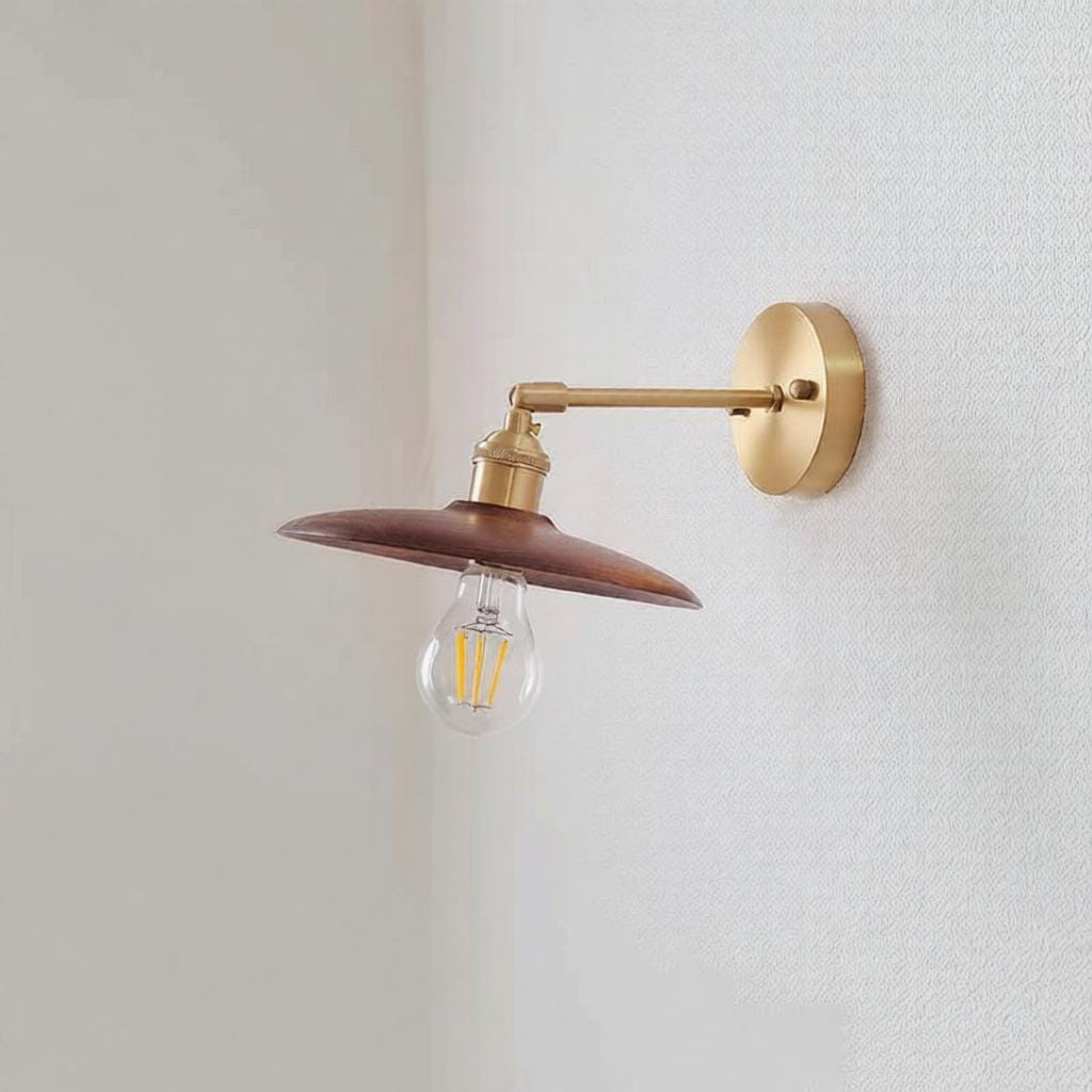 Sernil Une | Wall Light - Detail View #2 | HomeCartel