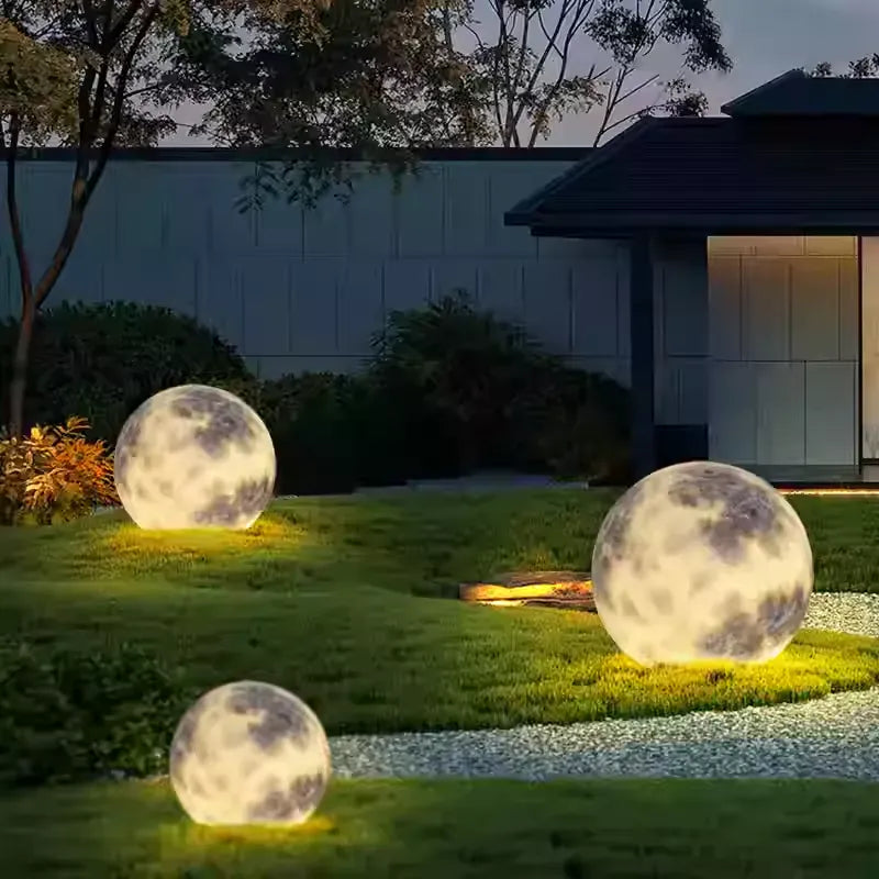 Prynelion | Outdoor Table Lamp