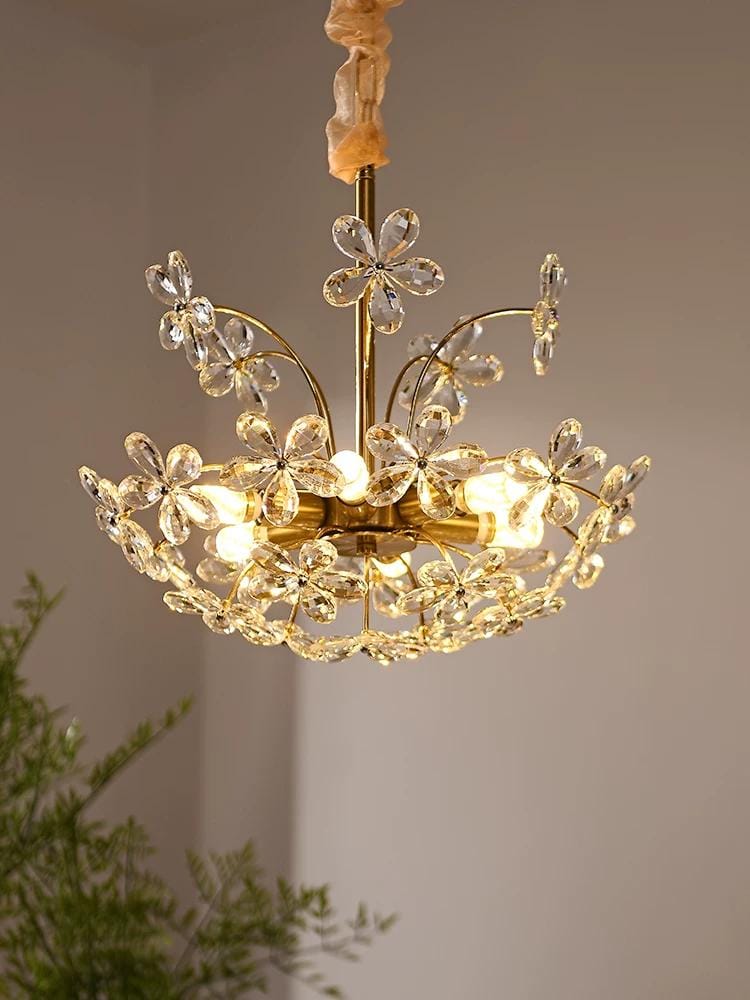Sidhe | Mini Chandelier - Detail View #2 | HomeCartel