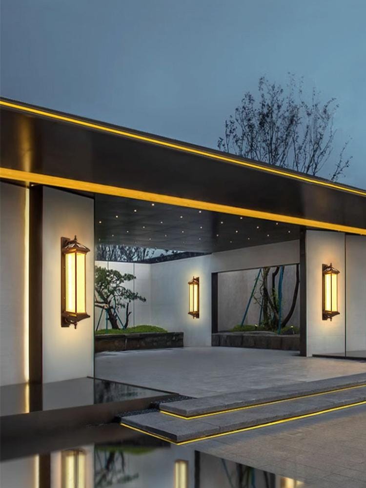 Grelvanis | Outdoor Wall Light