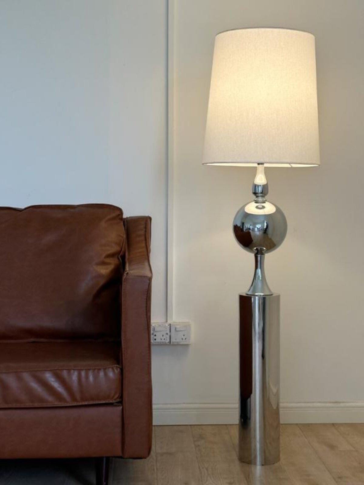 Orivalee I Floor Lamp - Detail View #2 | HomeCartel